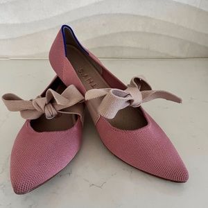 Rothy's Pointed Toe Flat with Tie